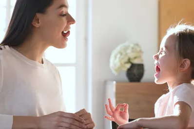 Trastornos del lenguaje: 10 ejercicios para ayudar a los niños con problemas al hablar