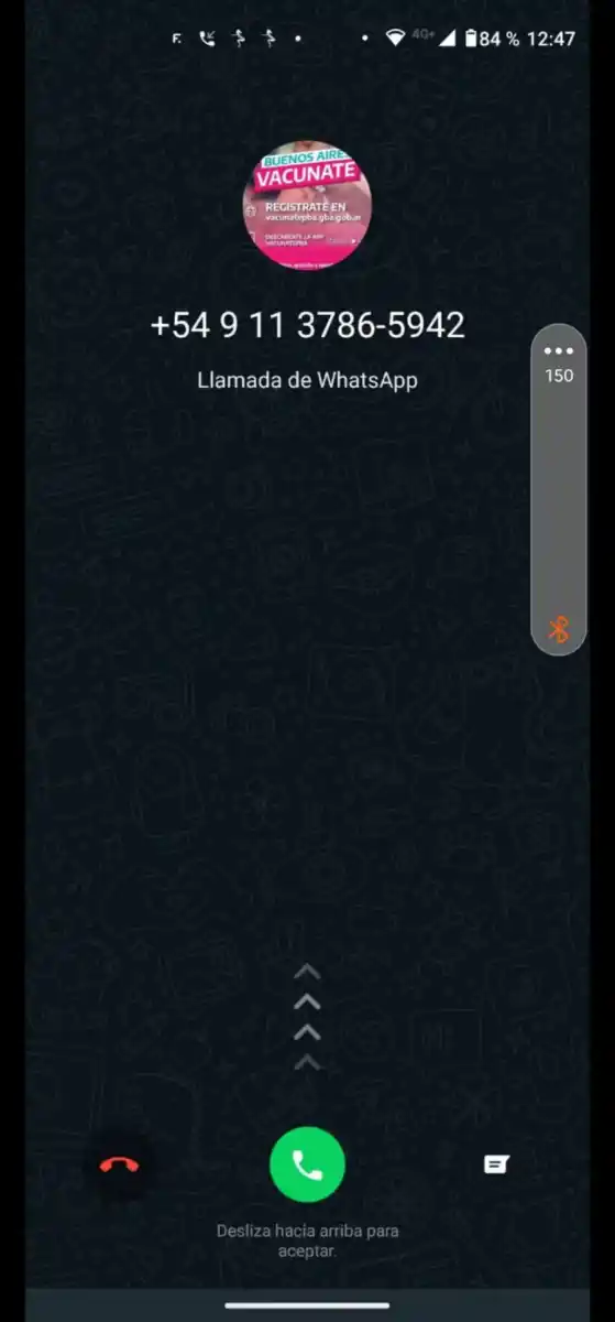 Los estafadores usan una imagen de perfil para simular que la comunicación es oficial.
