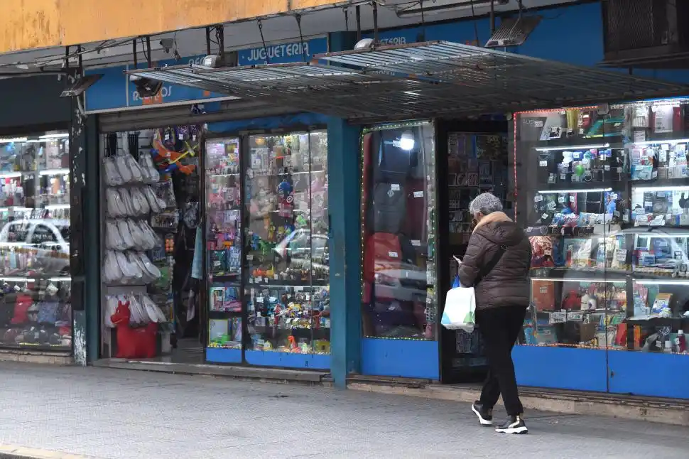 ¿Qué opinan los tucumanos que no pararon?