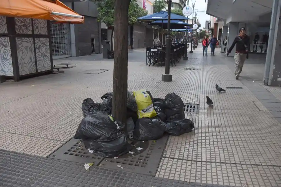 ¿Qué opinan los tucumanos que no pararon?