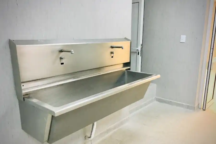 Estética, practicidad, simple mantenimiento y gran perdurabilidad para tus proyectos