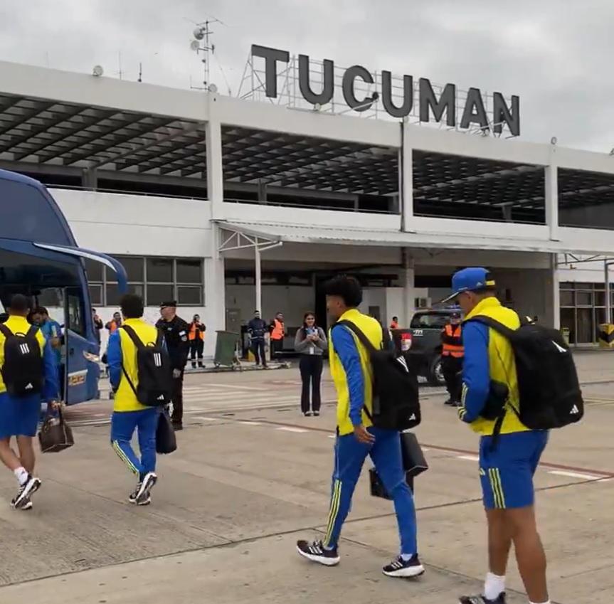 Jugadores de Boca arribaron ayer a Tucumán. CAPTURA DE VIDEO