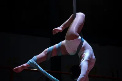 Competencia Internacional de Tela en Tucumán: siguen abiertas las inscripciones para el Azul Fest World Championship