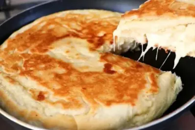 En sartén y solo en 10 minutos: cómo hacer el mejor pan de queso