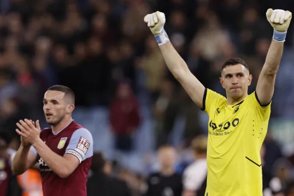 Aston Villa de “Dibu” Martínez clasificó a la próxima edición de la Champions League