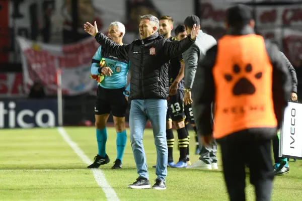 Flores habló sobre los polémicos dichos de Iván Zafarana y aseguró que se siente querido por el plantel de San Martín de Tucumán