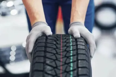 Bajaron los aranceles de importación y ahora qué pasará con el precio de los neumáticos y de las motos