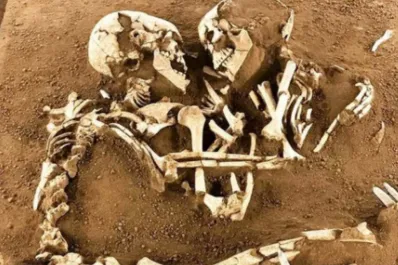Más de 5.000 años abrazos: conocé la increíble historia de los Amantes de Valdaro