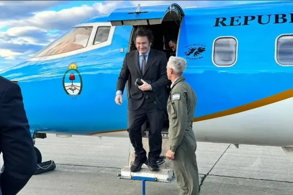 Milei adelanta su viaje a España para participar de una cumbre de la derecha europea