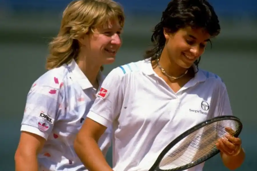 El día que el tenis se detuvo: el atentado a Mónica Seles y el gesto de Gabriela Sabatini