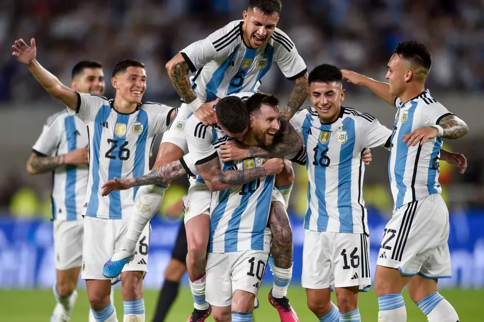 AMISTOSOS. La Selección argentina jugará frente a Ecuador y Guatemala antes de la Copa América 2024. Foto: Infobae
