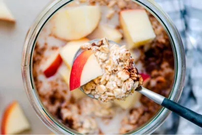 Avena nocturna: ¿qué beneficios tiene y cómo prepararla para un desayuno rico en nutrientes?