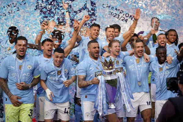 El Manchester City se coronó campeón en la Premier League por cuarta vez consecutiva