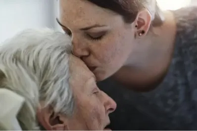 “La mejoría de la muerte”: ¿en qué consiste el extraño fenómeno que viven los enfermos antes de morir?