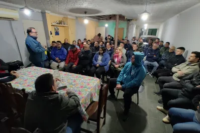 Choferes de Uber se reunieron con el concejal Arnedo para buscar legalizar el servicio