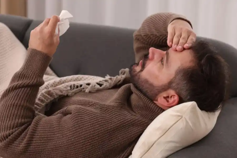 Paso a paso cómo sonarse correctamente la nariz. 