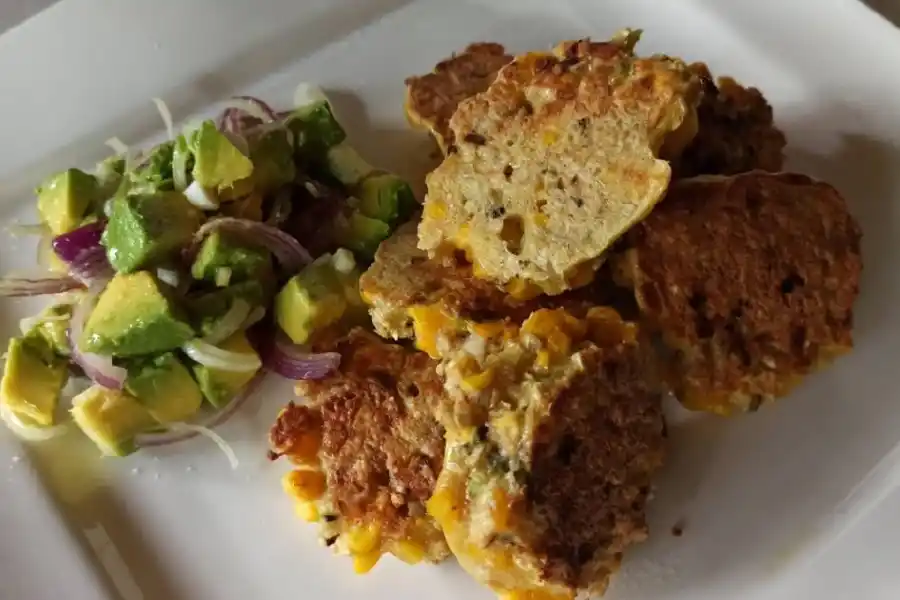 Bocaditos de avena, choclo y verdeo ¿cómo hacerlos?
