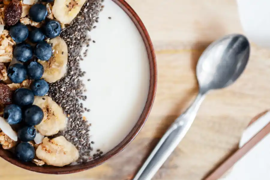 El yogurt, el mejor aliado de los desayunos saludables. 