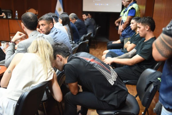 Caso Vélez: una defensa denunció maniobras de la víctima con su celular