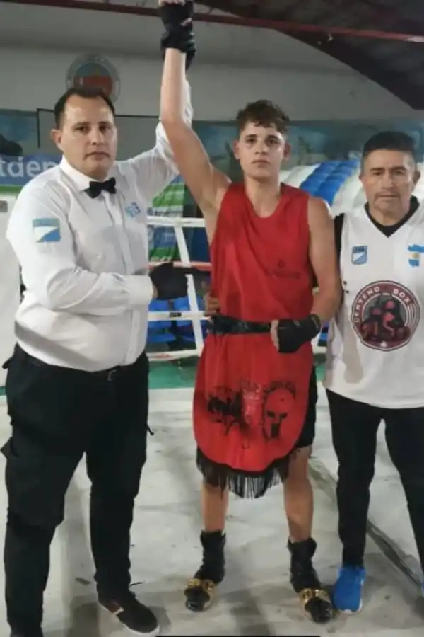 Tres victorias que animan al boxeo tucumano