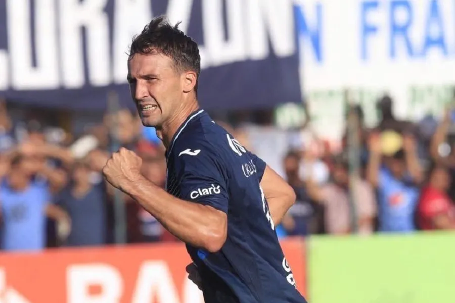 DESTINO EXÓTICO. Klusener tuvo un paso fugaz por Motagua de Honduras.