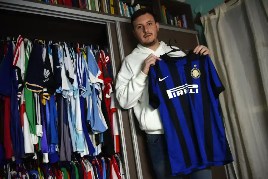 Rodrigo Rea el tiktoker tucumano que ante la incertidumbre por la pandemia buscó una salida laboral en las redes. 