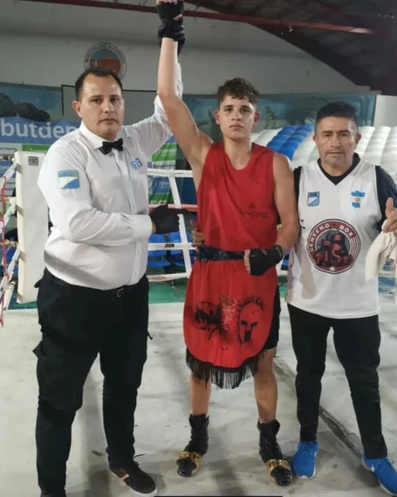 Tres victorias que animan al boxeo tucumano