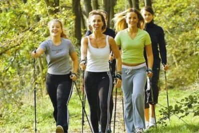 Qué es la caminata griega: el ejercicio con el que se puede quemar más calorías que corriendo