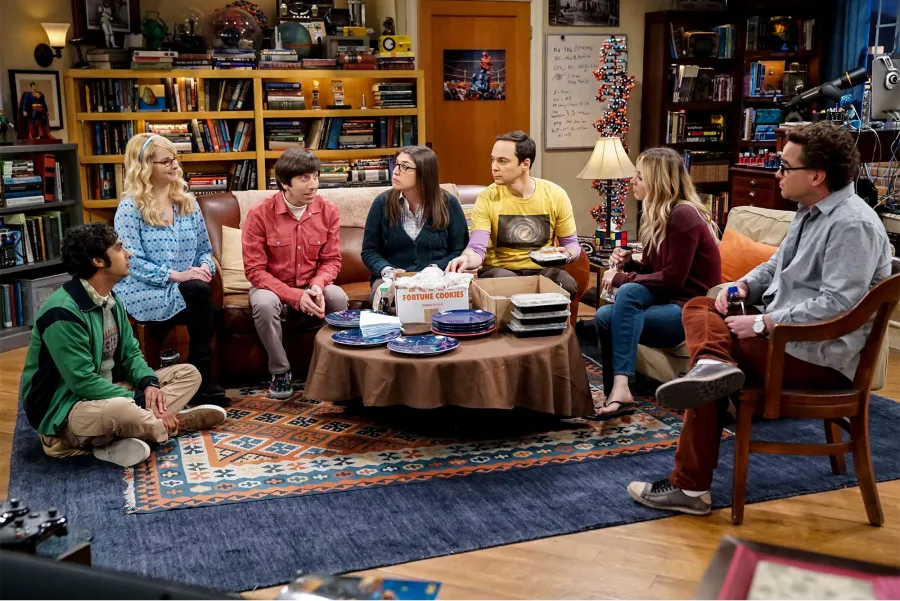 La convivencia entre amigos es el escenario de The Big Bang Theory./ ESCENA DE THE BIG BANG THEORY