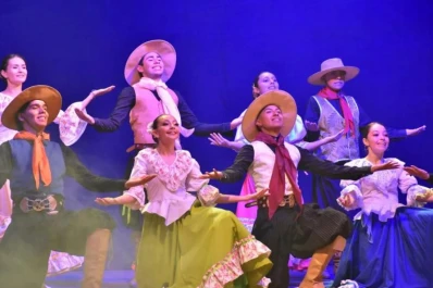 Música, desfiles y conmemoraciones por el 25 de Mayo: qué hacer este sábado