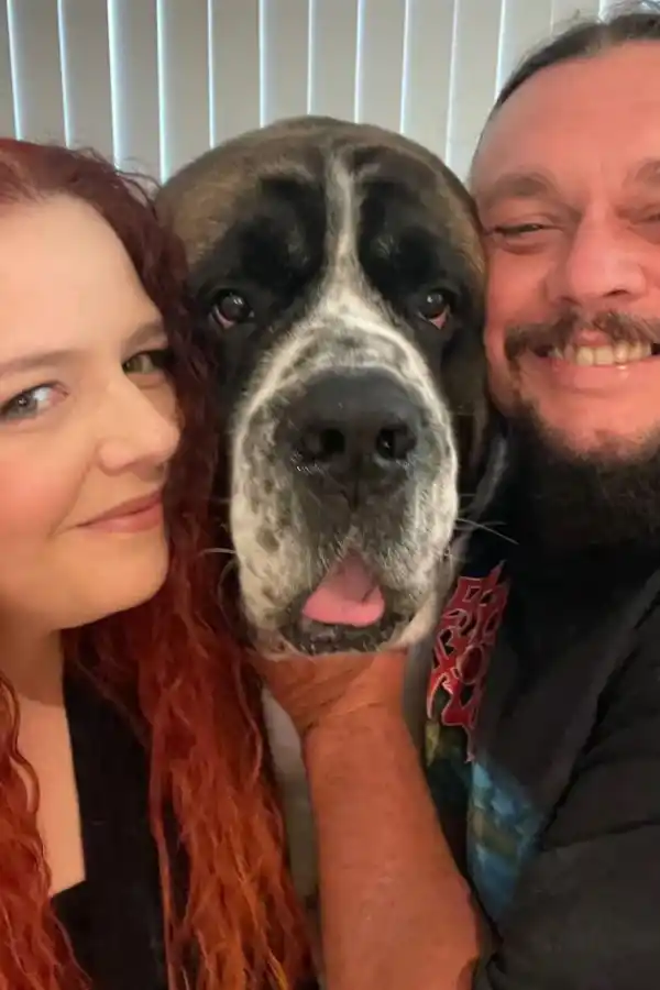 Milei es seguidor de un perro que vive en Australia y se parece a Conan: el regalo que les envió a sus dueños