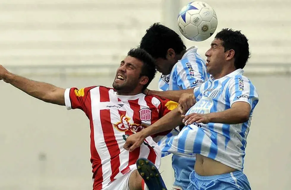 En 2013 el último partido que jugaron entre ambos. San Martín ganó 3-0. 