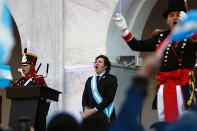 Milei, el león que no ruge, con discurso conciliador