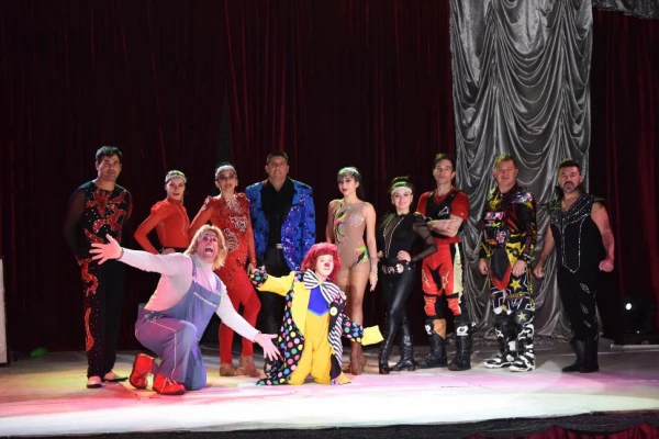 El arte de divertir en tiempos de crisis