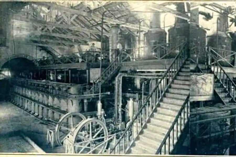 MAQUINARIA. Lo más nuevo estaba en el ingenio Esperanza.