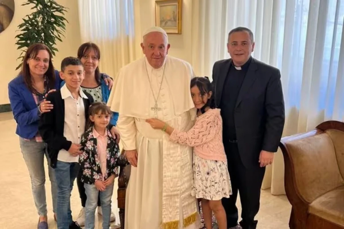 Tres niños le preguntaron al Papa Francisco cuándo vendrá a la Argentina: esta fue su respuesta