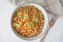 Cómo hacer un salteado de avena con verduras: ideal para un almuerzo saludable y rápido