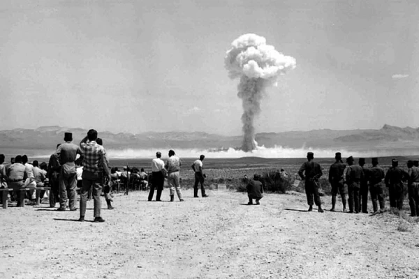 La perversas doctrinas en torno a los arsenales nucleares