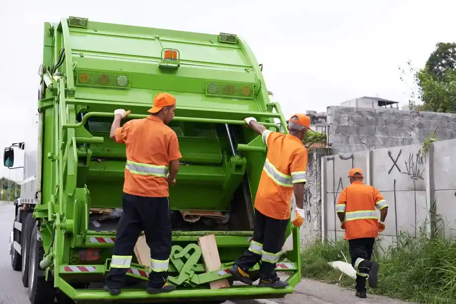Cuánto gana por día y por mes un recolector de basura en Argentina (Foto: InduAmbiente)