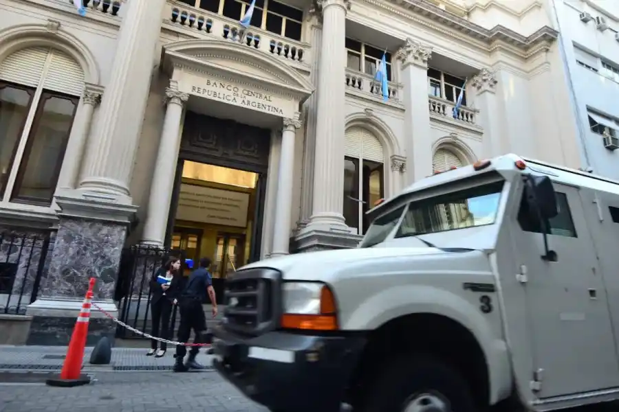 Cuánto gana por mes un chofer de camión de caudales en Argentina