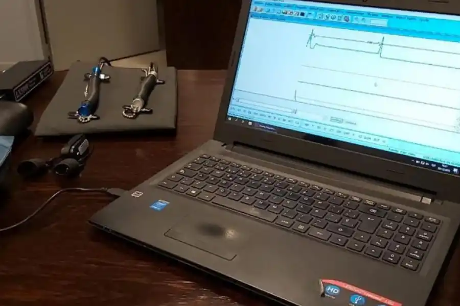 La prueba de polígrafo mide la credibilidad de una persona con base a variaciones psicofisiológicas