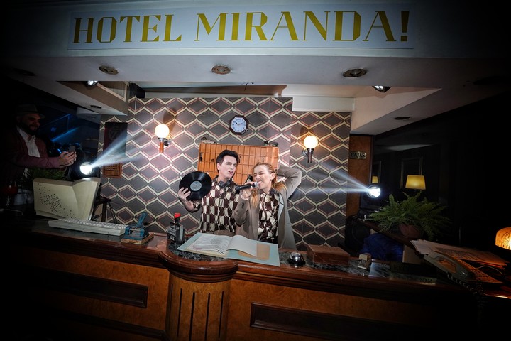 MIRANDA! La banda pop busca el Oro con su disco “Hotel Miranda!”.