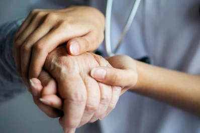 Francia empieza a debatir una ley de muerte asistida