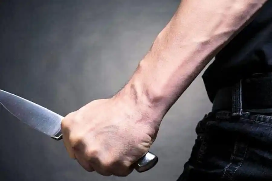 Soñar que te persiguen para hacerte daño. 