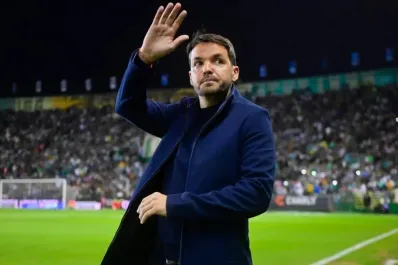 Malas noticias para Independiente: se cayó la llegada del técnico Nicolás Larcamón