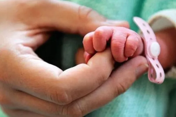 La mortalidad materno infantil disminuyó en Tucumán