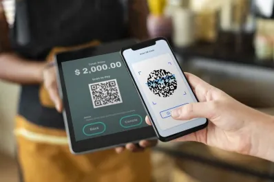 Los pagos con QR deberán ser interoperables por todos los agentes financieros, dispuso el Banco Central