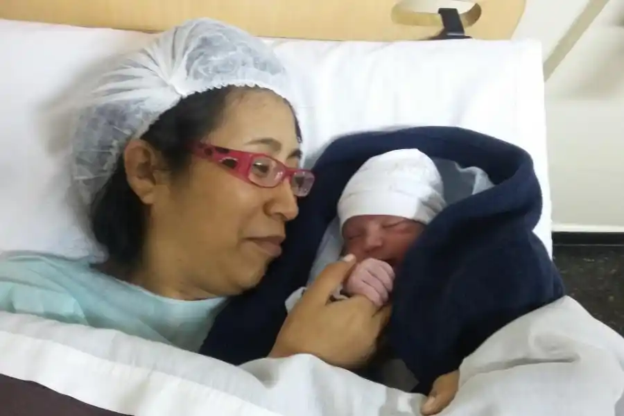 Las tucumanas eligen tener un solo hijo y la familia tipo empieza a cambiar