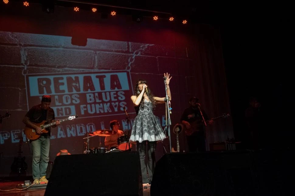 COMPOSICIONES CON IRONÍA. Renata y los Blues and Funky retratan la sociedad tucumana con letras especiales que cantarán en “Inspirados”.