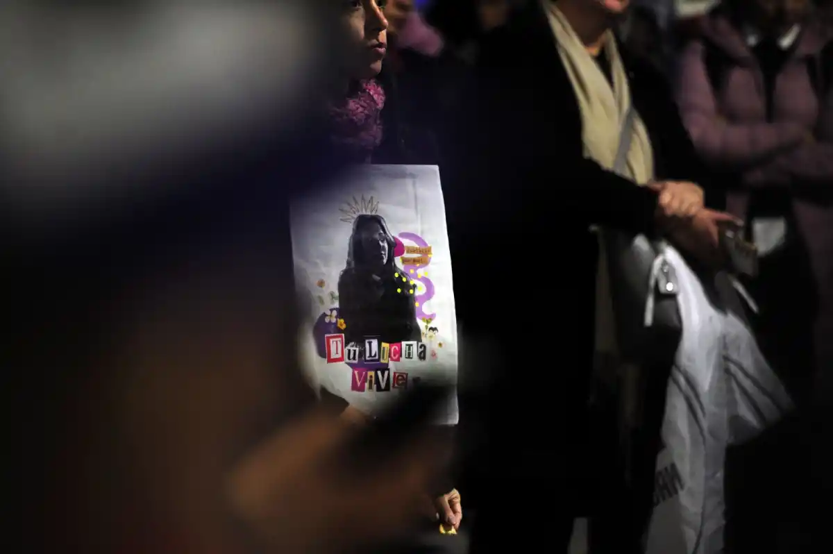 #NiUnaMenos: imágenes de la movilización en Tucumán